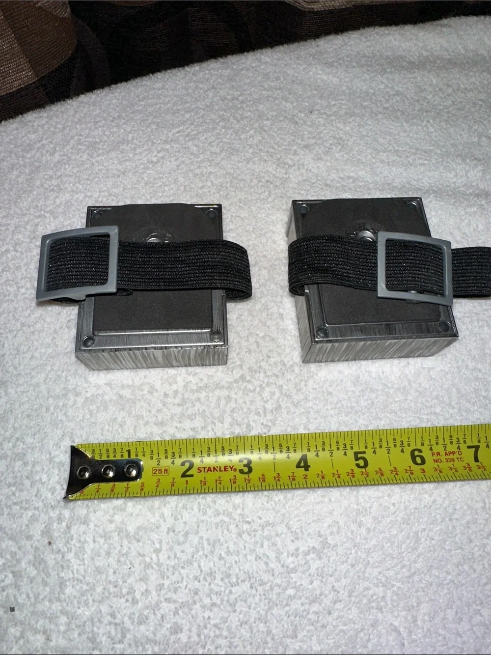 DISNEYPARKS STARWARS EXCLUSIVE GALAXY’s EDGE MANDOLORIAN Gauntlet Communicators